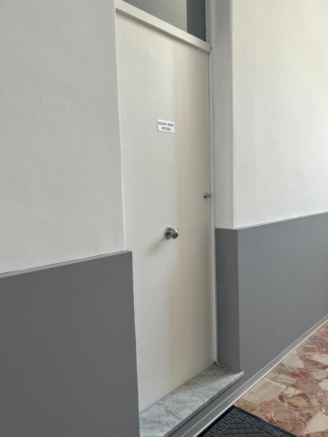 Holiday House Fifteen Катания Экстерьер фото